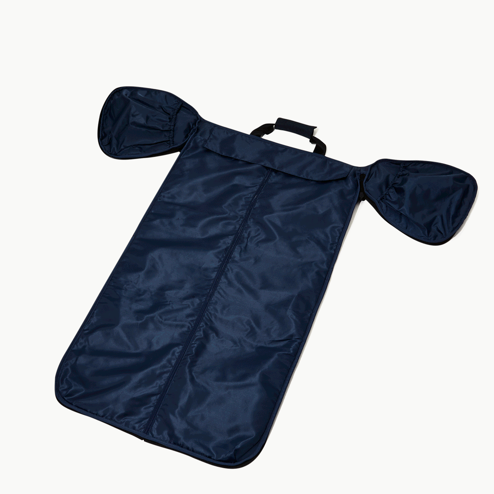 Say Goodbye To Wrinkled Suits: This 2-in-1 Garment Duffel Bag Is The Ultimate Travel Hack